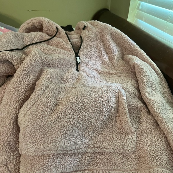 Meet your Posher, Mercades - Picture 12 of 16